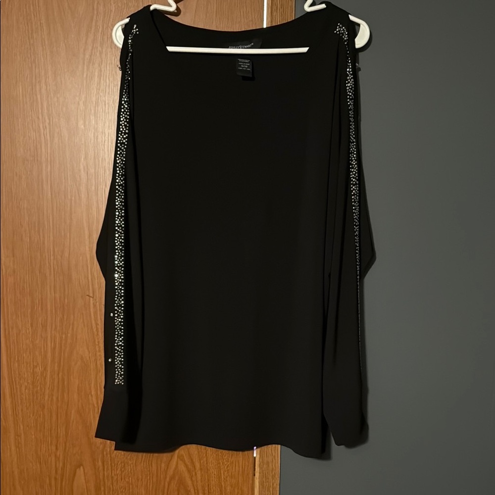 Elegant Black Sleeveless Top
